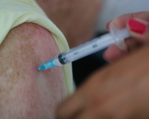 47.970 vacinas da Pfizer para imunização dos idosos chegaram nesta quinta-feira, 31. Foto: Tânia Rêgo/Agência Brasil