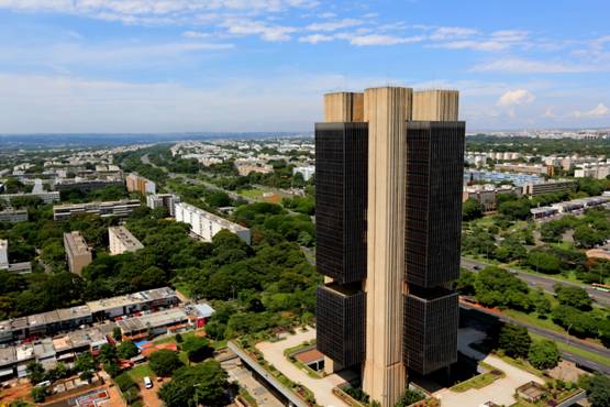 Banco Central sinaliza que estenderá o ciclo de aumento da Selic, embora próximos reajustes devam ser "de menor magnitude". Foto: Divulgação