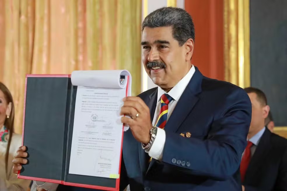 Maduro assina anexação de Essequibo