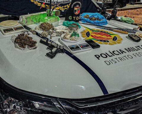 PMDF prende casal por tráfico de drogas no Gama